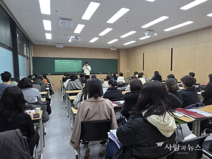 이강학원(원장 정승준)시대인재 강사진 특별한 수능 1등급 학습 비법 설명회