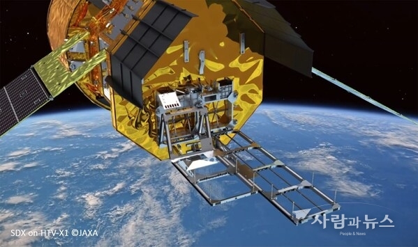 SDX on HTV-X1 ©JAXA